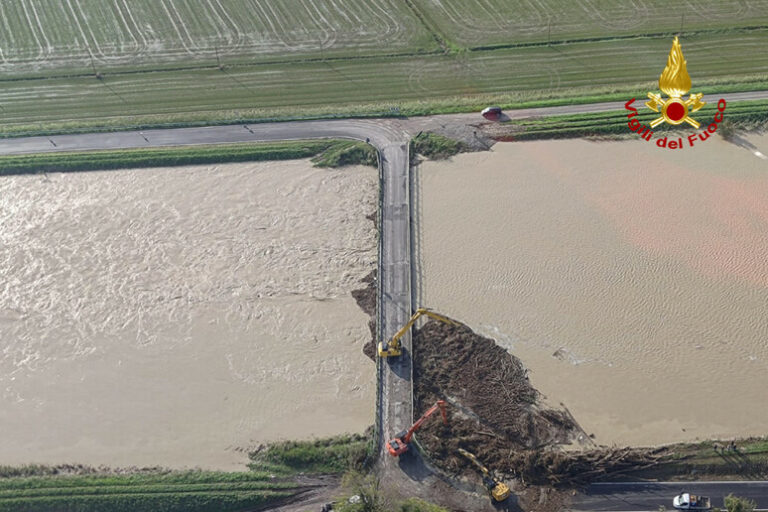 Alluvione senza tregua in Emilia-Romagna: una tragedia che si ripete