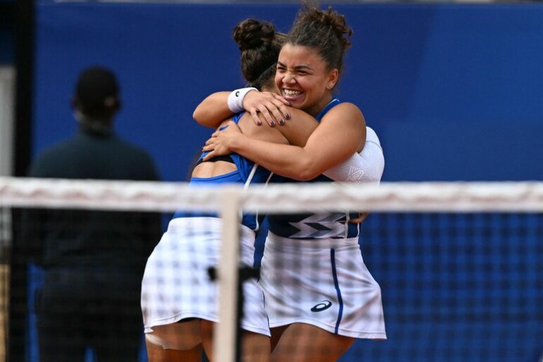 Rivincita e Storia: Errani e Paolini Volano in Finale a Pechino