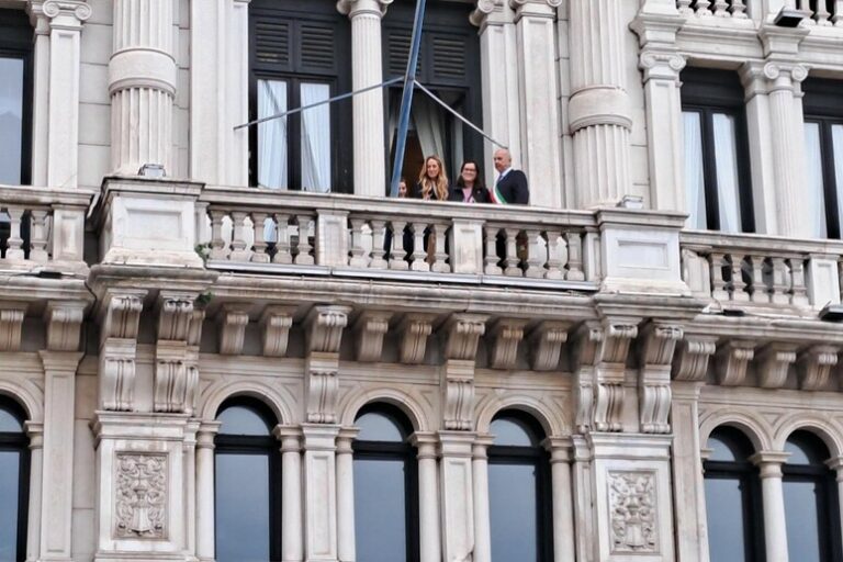 Trieste Celebra 70 Anni con l'Italia: Meloni e Altri Politici Onorano il Giorno