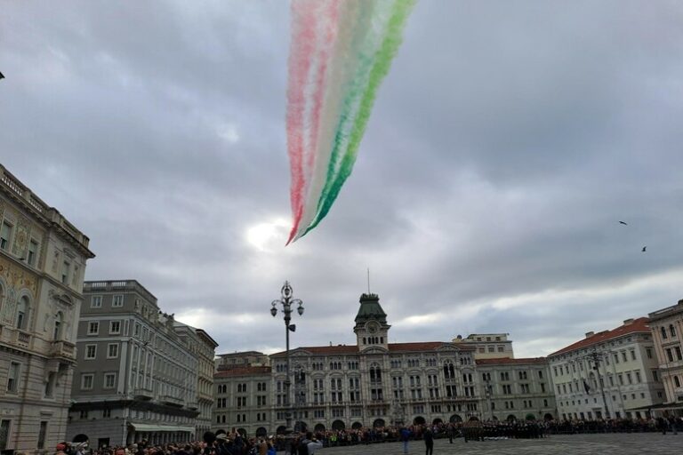 Trieste e l'Italia: Un Legame Indissolubile Celebrato con Emozione nel 70° Anniversario