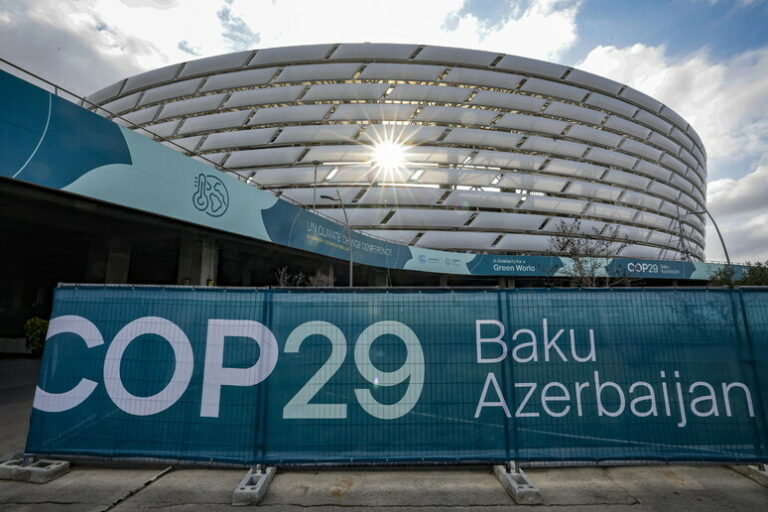 Baku al Centro della Scena Climatica: La Bozza Senza Cifre che Agita il Mondo