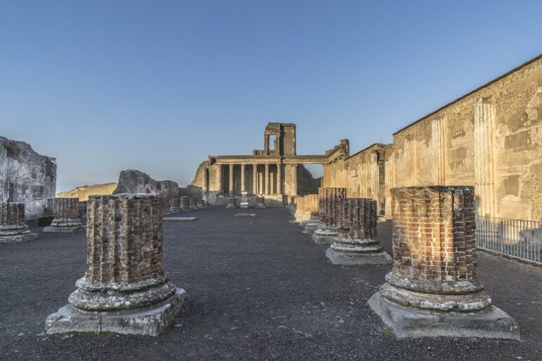 Giustizia tra le Rovine: Il Processo Simulato che Rivive a Pompei