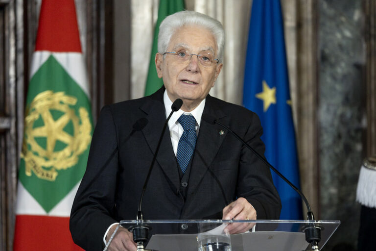 Il 4 Novembre: Riflessione di Mattarella sui Valori di Pace e Unità Nazionale