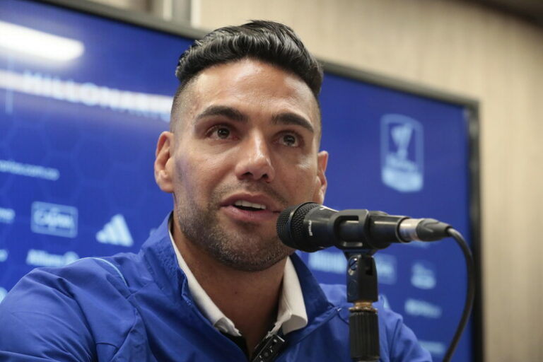 La "Tigre" Ruggisce Ancora: Falcao Scrive la Storia del Calcio Colombiano