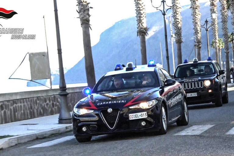 Orrore a Bagnara Calabra: Arrestato per Abusi su Minorenne