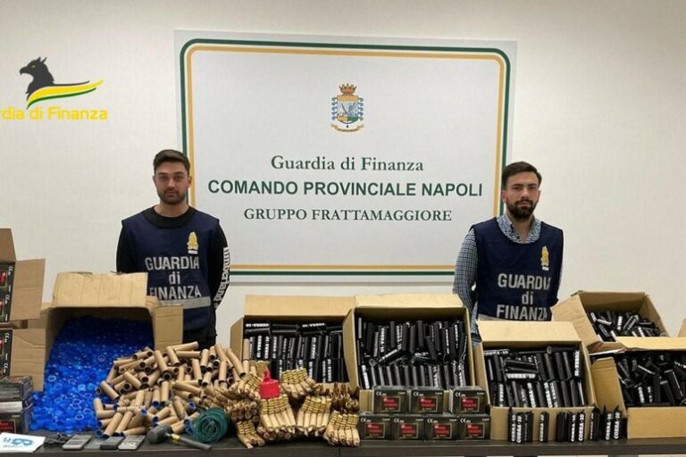 Esplosivo Business: Sequestro Record di Fuochi Illegali a Napoli