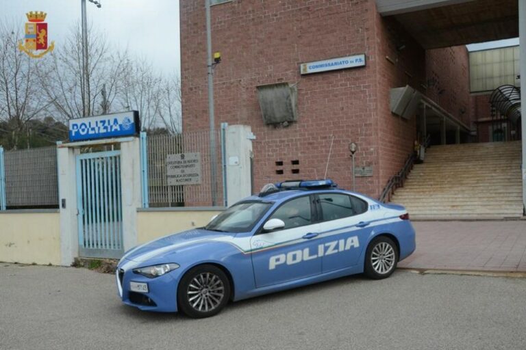 Mattina di Tensione a Macomer: Disinnescata una Bomba Davanti a Casa di Due Allevatori