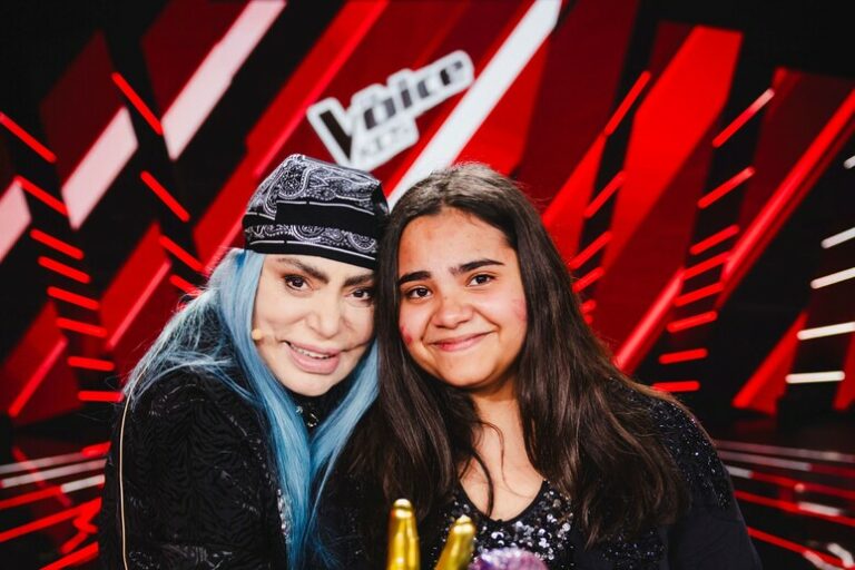 Melissa Memeti: La Stella di Casoli Conquista The Voice Kids