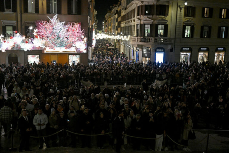 Natale 2024: un Cenone da Record ma con il Sapore Amaro dell'Inflazione