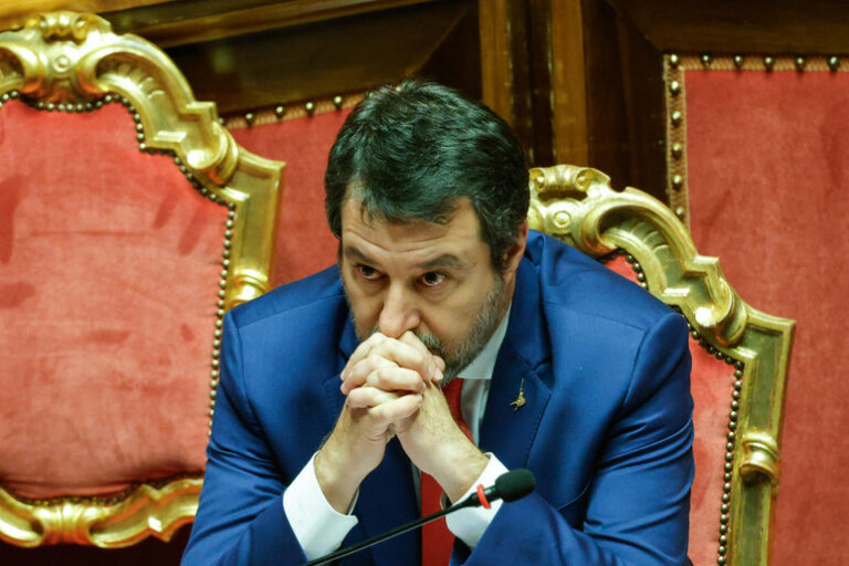 Salvini tra Diritto di Parola e Tensioni Politiche: Un Vicepremier al Centro del Dibattito