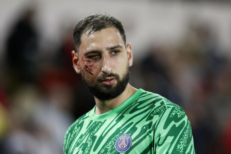 Scontro in Campo: Donnarumma Ferito, un Incidente Che Scuote il Calcio