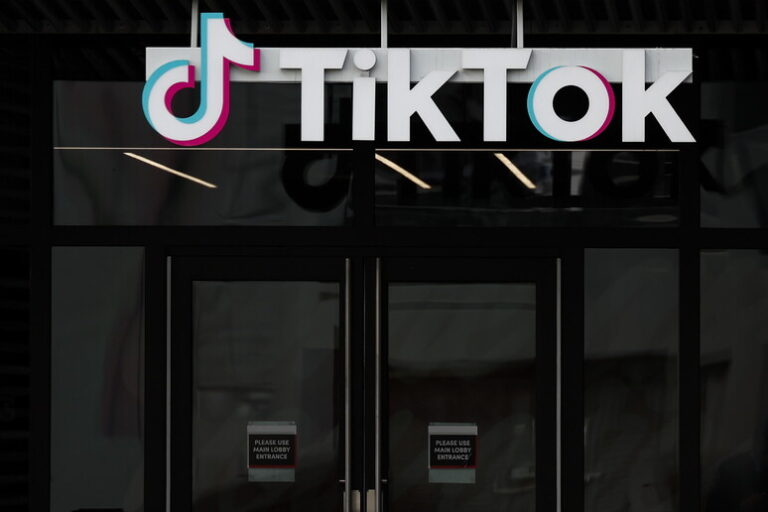 Il Colosso di Redmond alla Conquista di TikTok: Microsoft Accarezza il Sogno