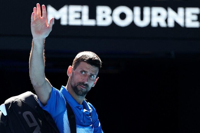 Il Crepuscolo di un Campione: Djokovic si Ritira tra i Fischi, Zverev Avanza