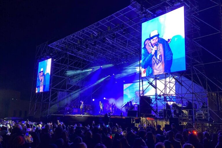 La Sardegna Danza sotto le Stelle: Un Capodanno all'Insegna della Grande Musica