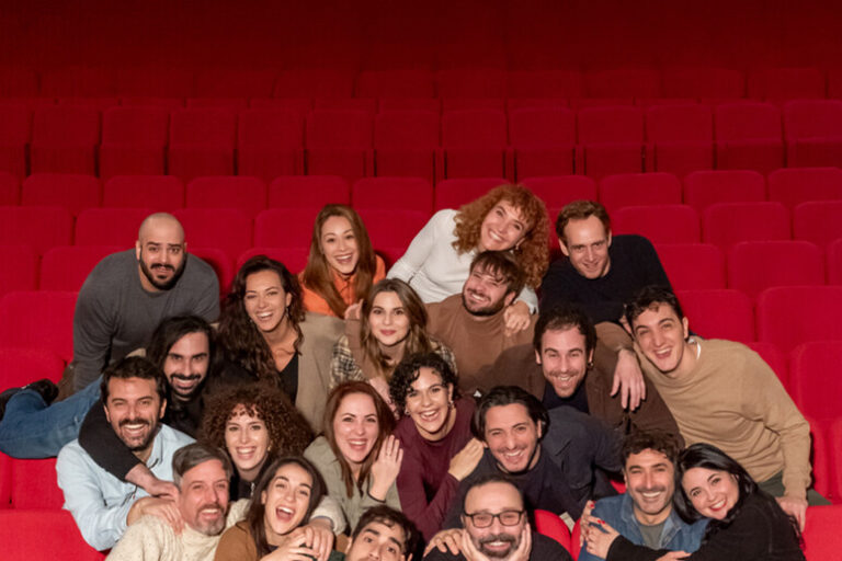 Rivoluzione Teatrale a Roma: "Lo Stato delle Cose" Incanta e Provoca