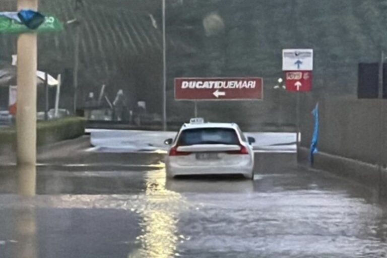 Tempesta Mediterranea: Un Ciclone dalla Tunisia Mette in Allerta Tre Regioni Italiane