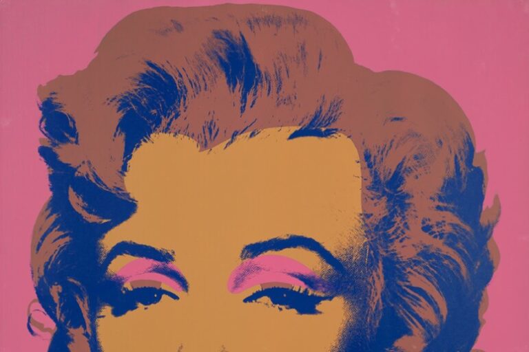 Warhol Conquista Gorizia: Oltre 7000 Visitatori e Orari Estesi per l'Esposizione Artistica