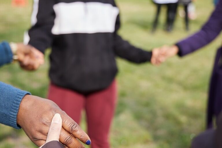 Tra Silenzi e Speranze: La Battaglia dell'Italia contro le Mutilazioni Genitali Femminili