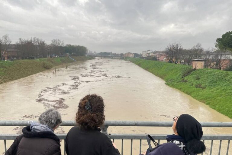 Emilia-Romagna: La Danza dei Fiumi e il Respiro di Sollievo