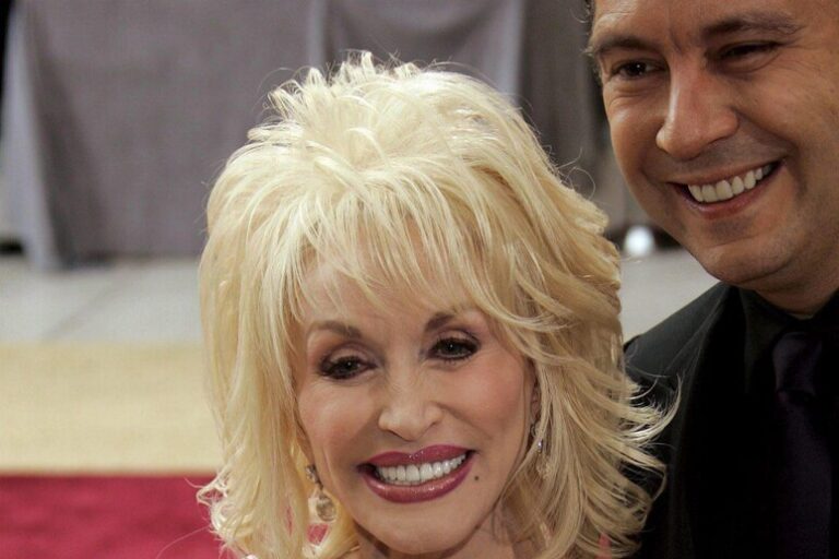 L'Addio a un Grande Amore: Carl Dean, il Roccaforte di Dolly Parton, Ci Lascia