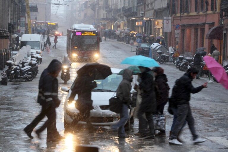 Pioggia di Problemi: Bologna si Prepara a una Notte da Incubo