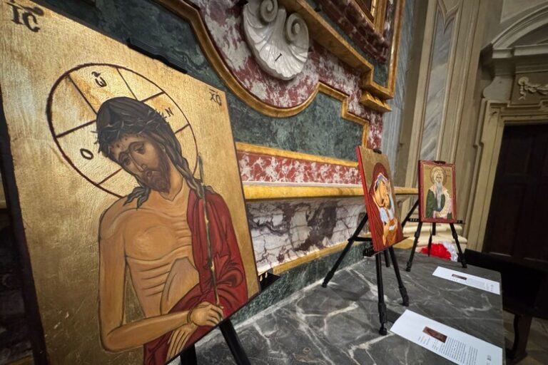 Un Ponte di Pace e Arte: Le Icone Siriane Risplendono a Torino